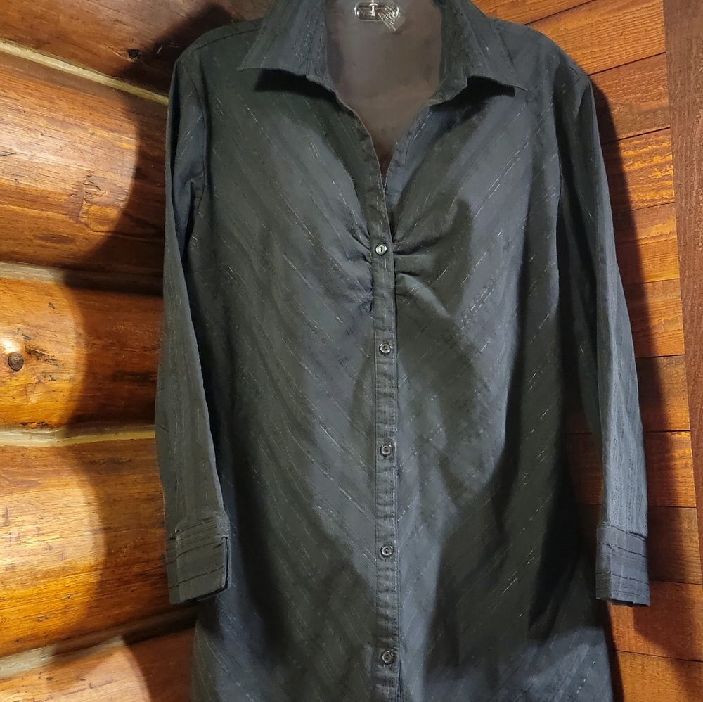 💚2/$10💚Nice "George" Sz Lg black blouse. Button down top.